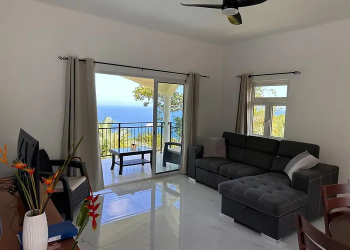 Tropical Garden Self Catering - Sea View Willa Misere